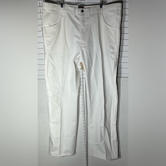 NWT Wrangler workwear Painters pants Relaxed Fit Men's Size 44X32 - Picture 3 of 14